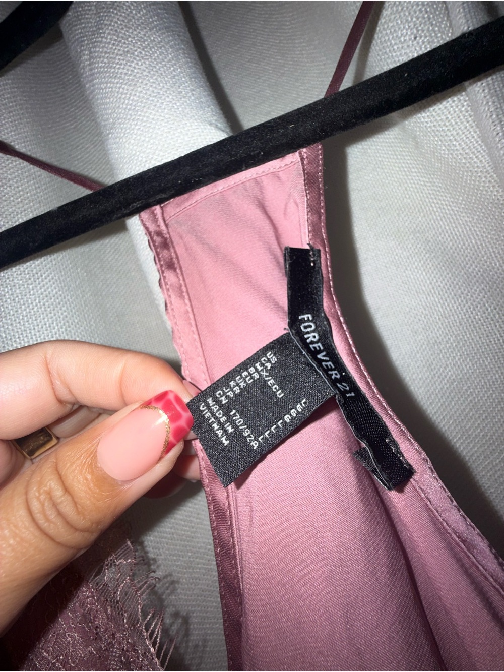 Forever 21 Rose Satin Lace Camisole Slip - Picture 2 of 3
